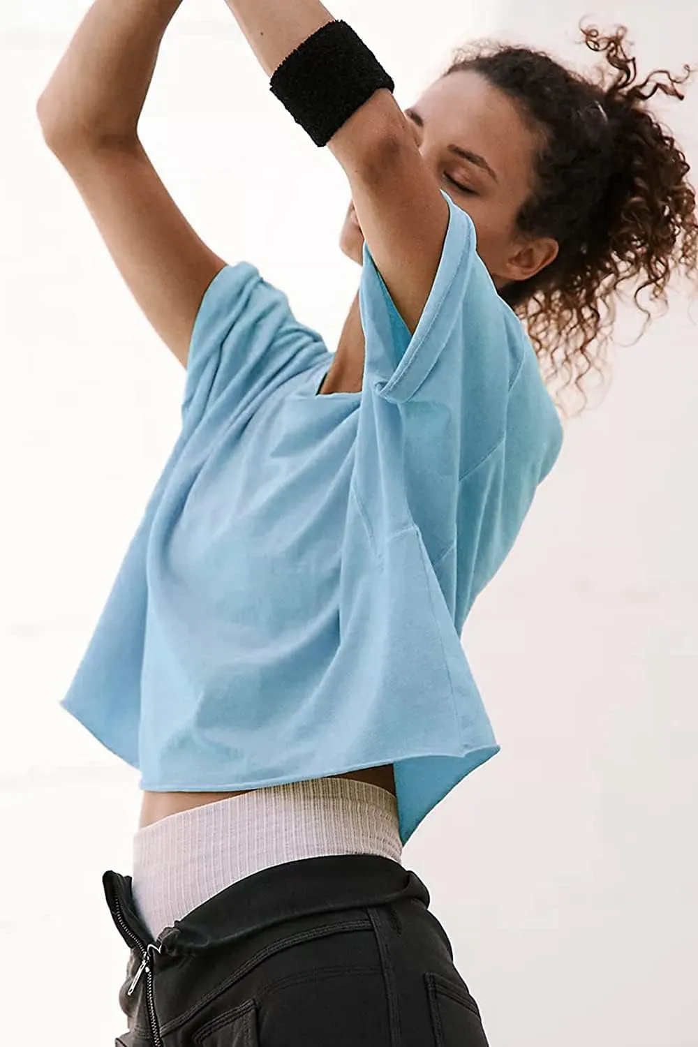 Carpetcom Oversized Workout Shirts for Women Short Sleeve Drop Shoulder Casual Crop Tops Baggy Gym Yoga Athletic Tee
