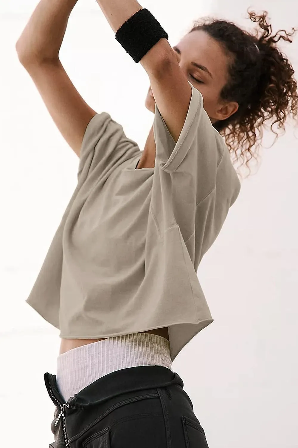 Carpetcom Oversized Workout Shirts for Women Short Sleeve Drop Shoulder Casual Crop Tops Baggy Gym Yoga Athletic Tee