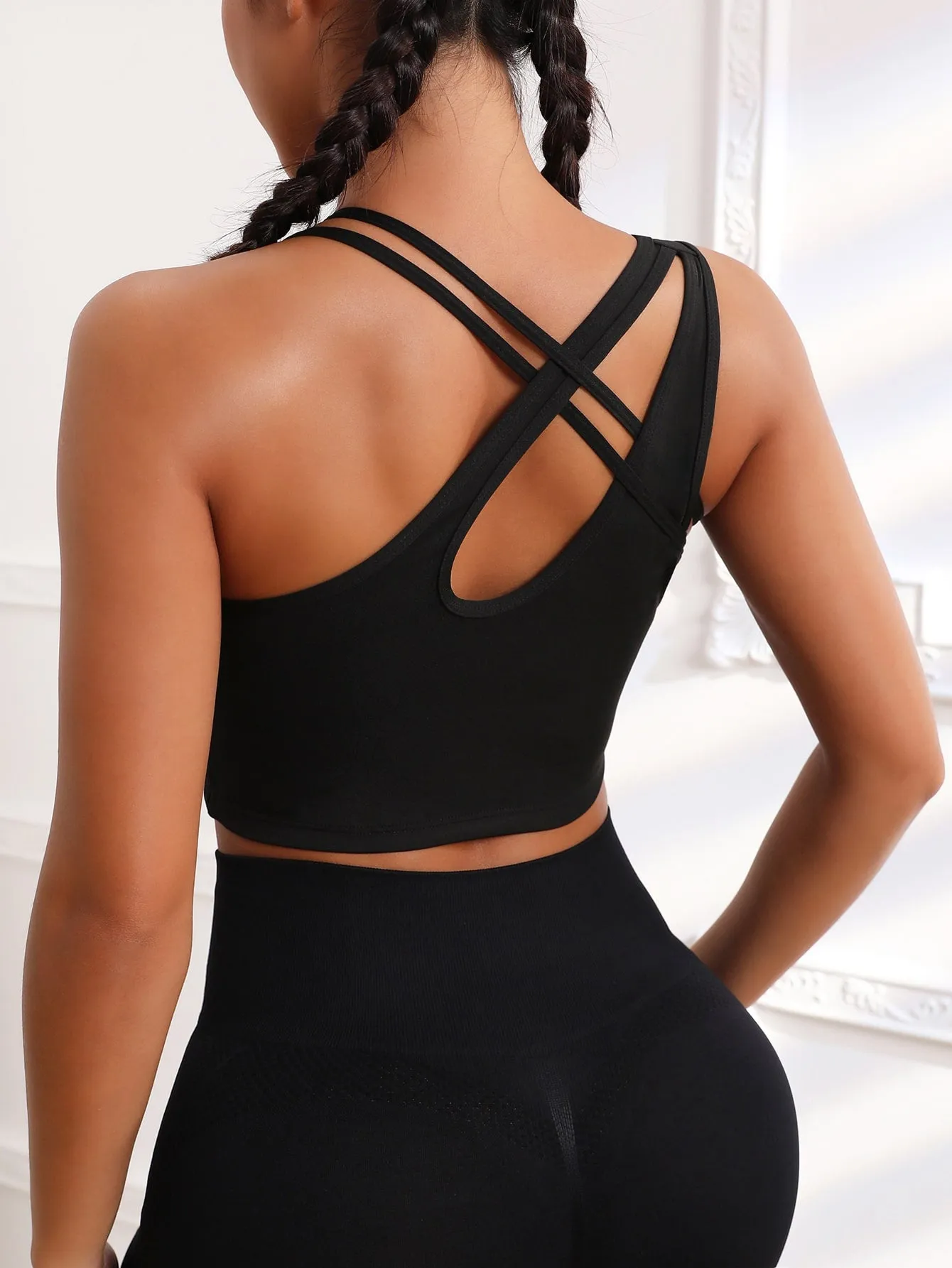 Criss Cross Back Contrast Mesh Active Cami Top SS23
