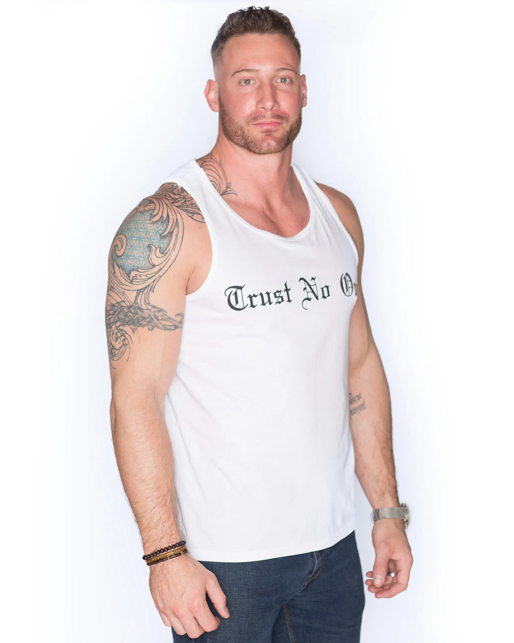 Men's Face of Trust No One Tank Top - Heathered Gray