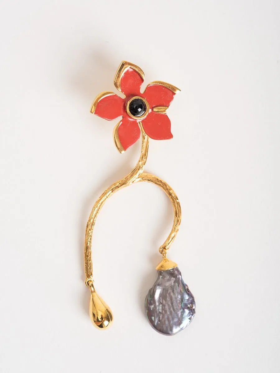 poinsettia vine earrings