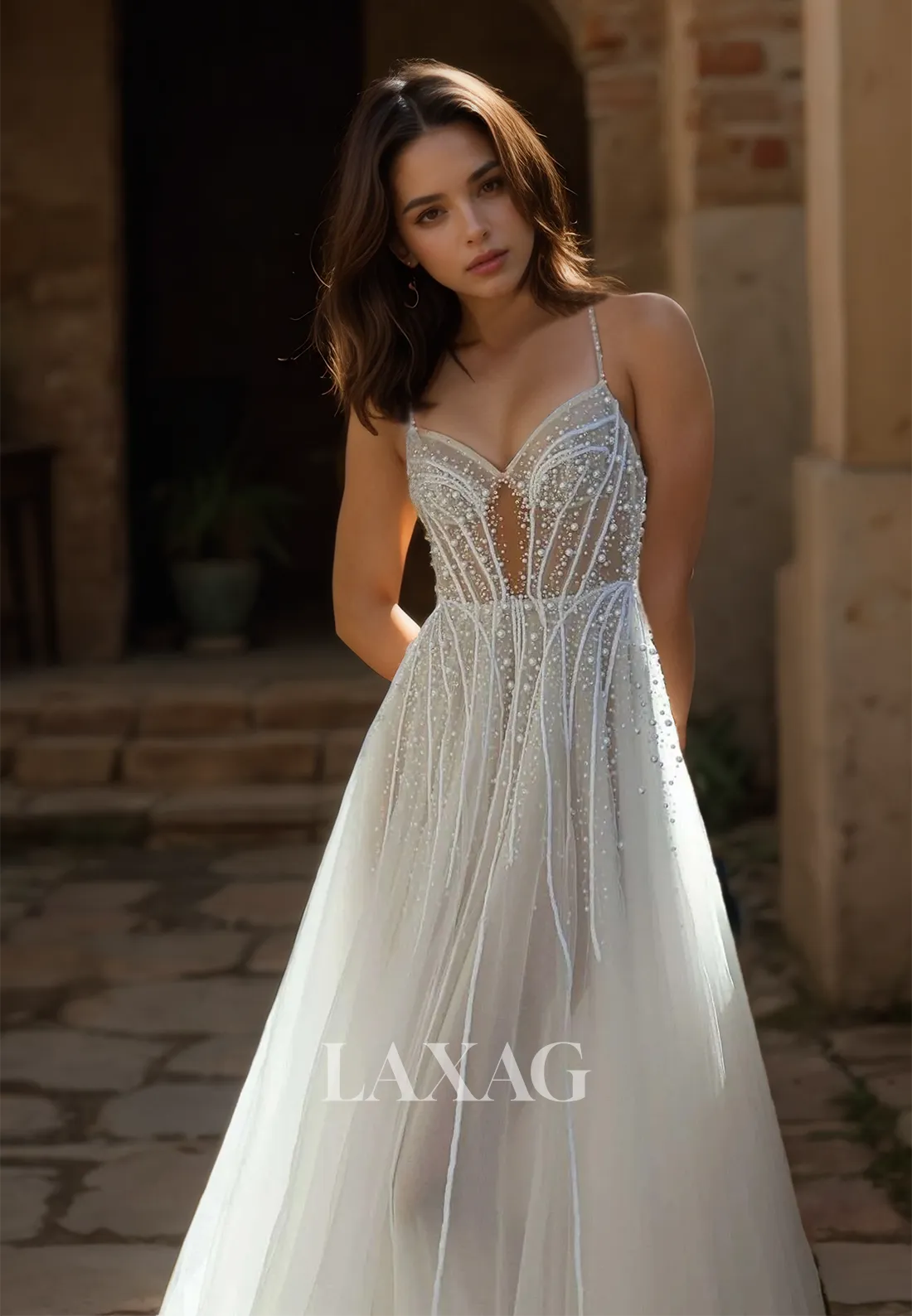 Spaghetti Straps Sweetheart Tulle Bride Gowns Sleeveless Beaded Pleated A-Line Wedding Dress