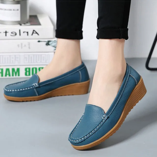 Women Soft Leather Loafers with Heels - Black Flats Moccasins Casual Zapatos Mujer Footwear